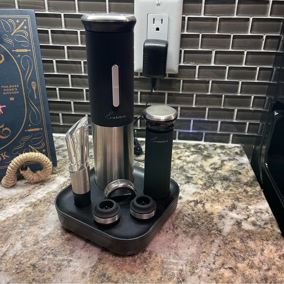 Rabbit 8-piece Electric Wine Set Corkscrew | Wine Opener - Picture 1 of 9